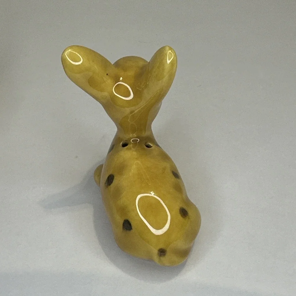 Vintage Deer Fawn Salt & Pepper Shakers Yellow Ceramic Glazed Japan
